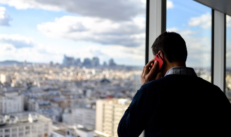 How Connecting With Brokers Can Help You Find More Businesses