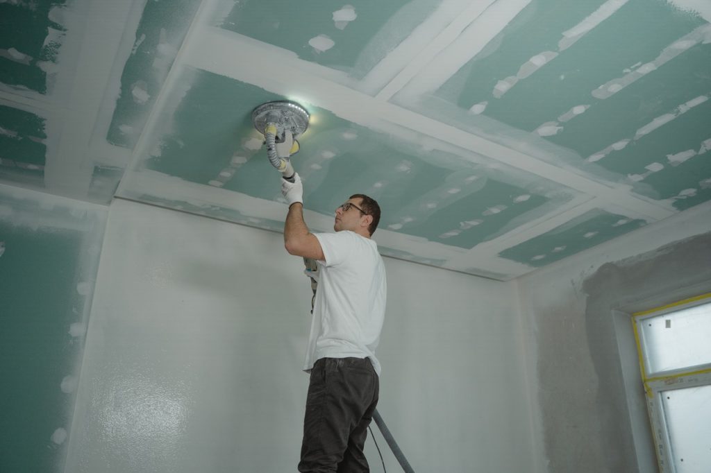how much do plumbing companies make