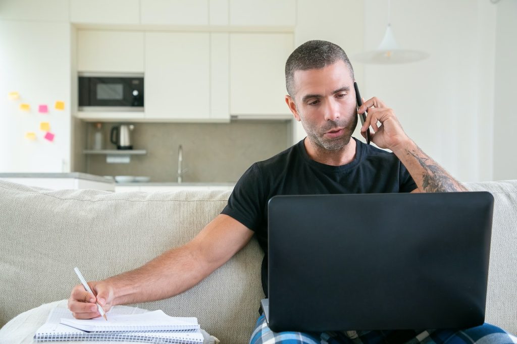 how to write an investment thesis