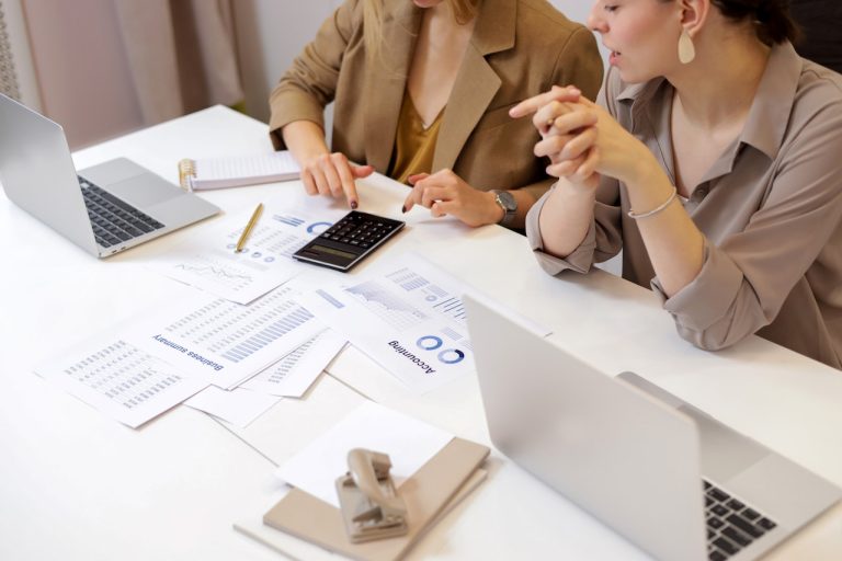 Cash vs. Accrual Accounting: How Each Impacts Business Value
