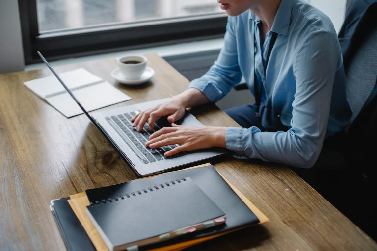 How to Leverage Confidential Information Memorandum in Business Acquisition