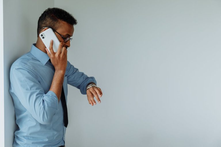 How to Find Time As A Small Business Owner [Top Challenges & Solutions]